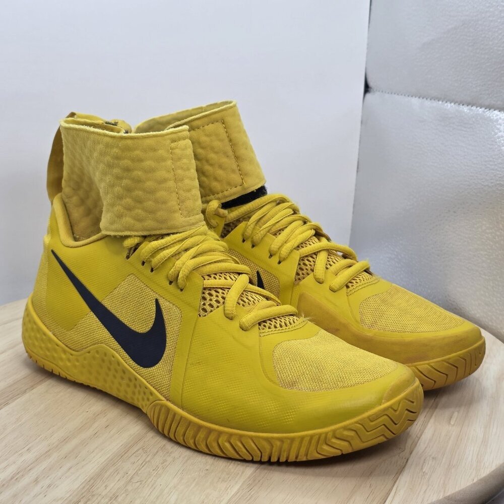 RARE Nike Flare Yellow Serena Williams Tennis Shoes Women's Size‎ 7 EUC - Picture 5 of 8